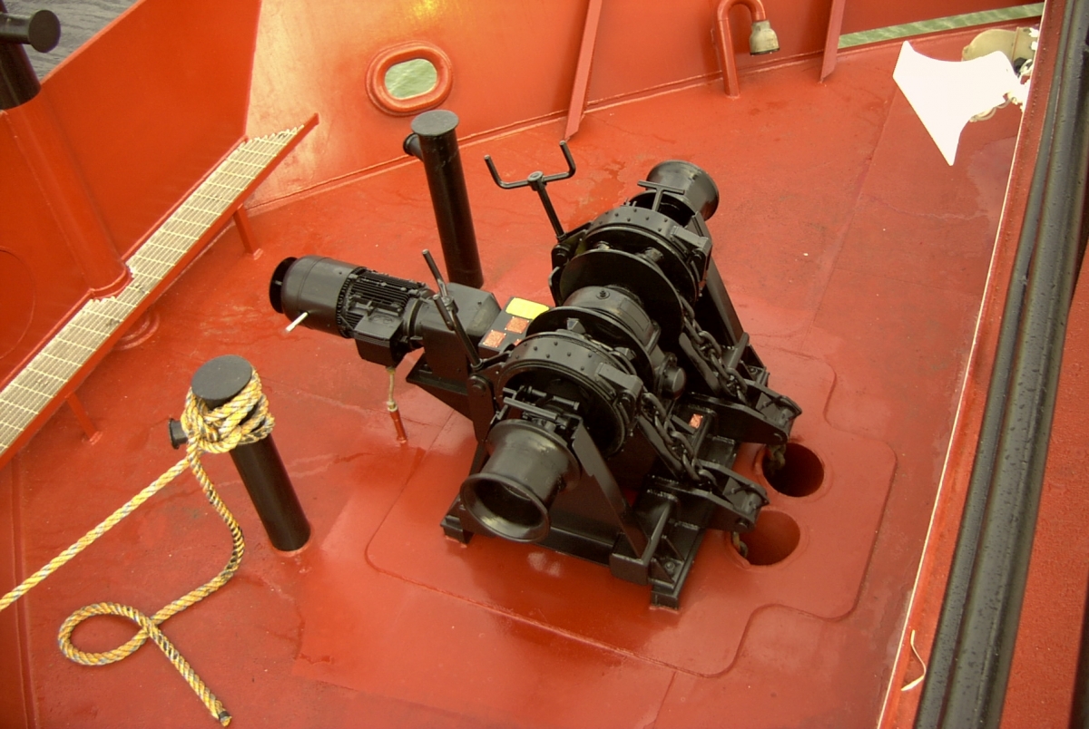 Anchor Windlass Coastal Marine Equipment